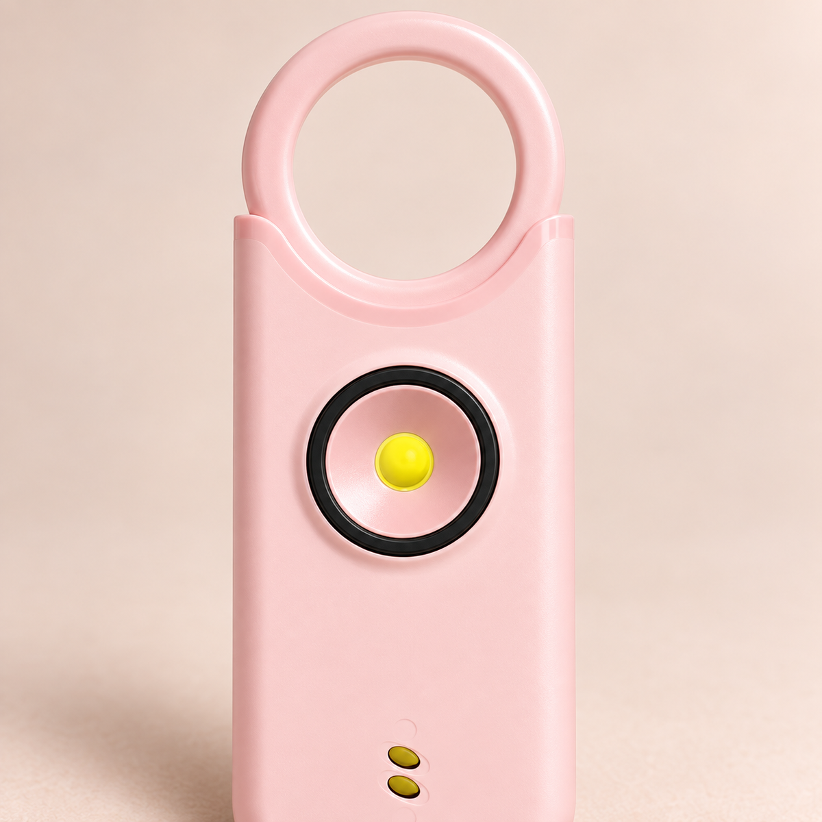 Dettaglio dell'anello e della luce LED dell'allarme personale rosa
