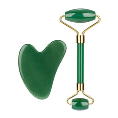 Jade roller e gua sha verde coordinati per skincare viso
