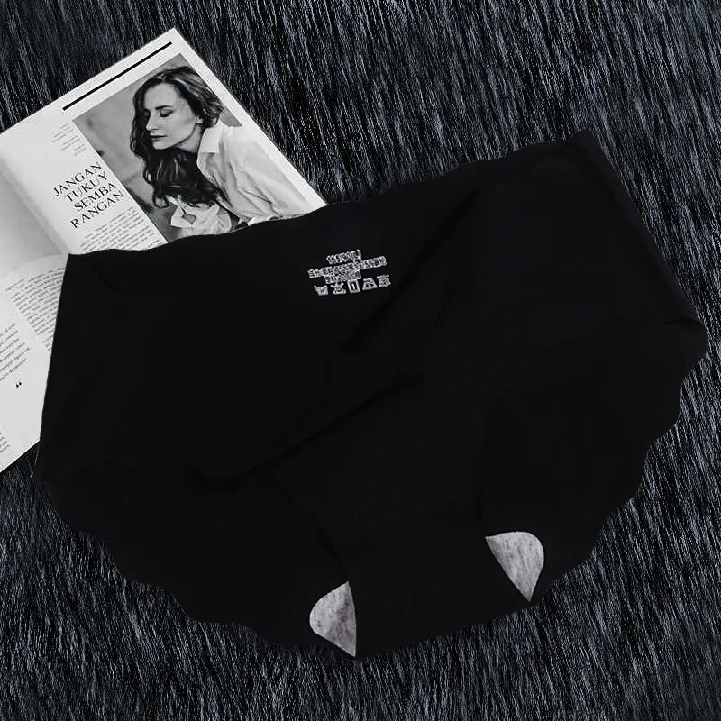 Slip Invisibili Ice-Silk Senza Cuciture — Freschi e Traspiranti