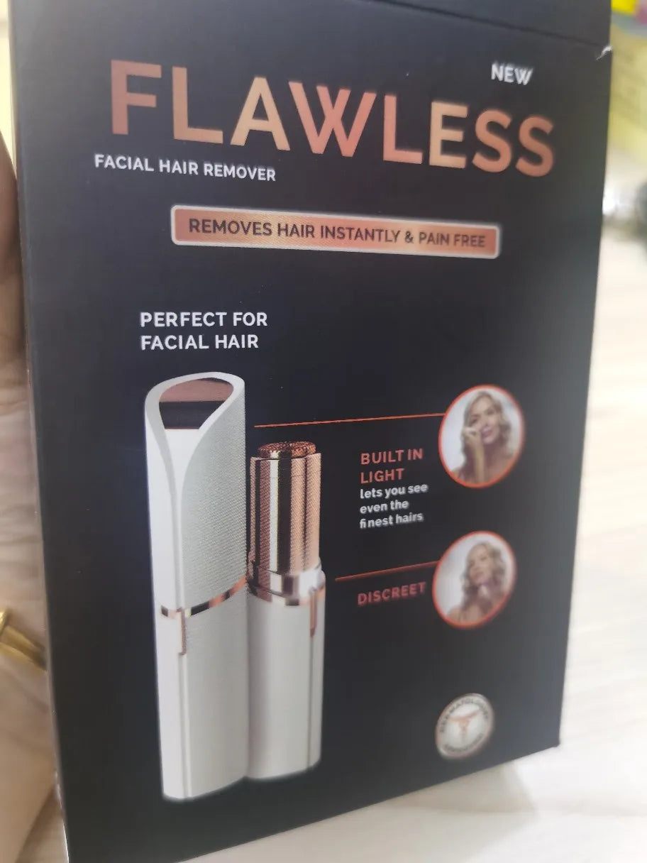 Rasoio-trimmer di precisione per il viso - sopracciglia e labbro superiore senza rossori