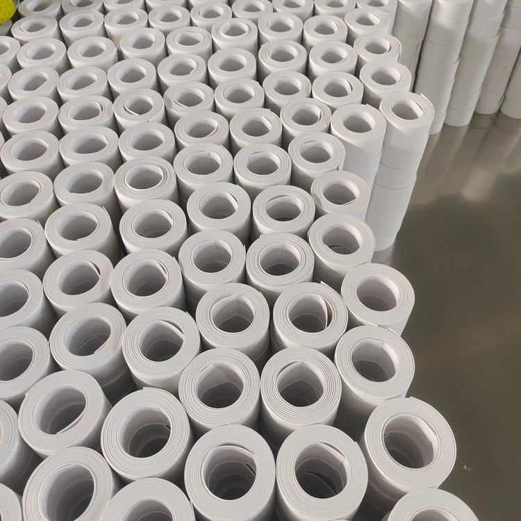 Nastro sigillante impermeabile per bagno e cucina - il silicone nero sparisce in mezz'ora